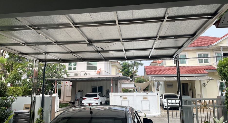 For rent 3 bedrooms house in Lat Krabang, Bangkok