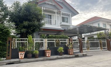 Haus zur Miete mit 3 Zimmer in Lat Krabang, Bangkok