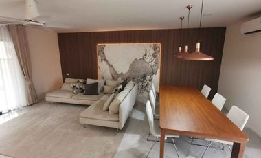 Casa adosada en alquiler de 6 habitaciones en Bang Phli, Samut Prakan