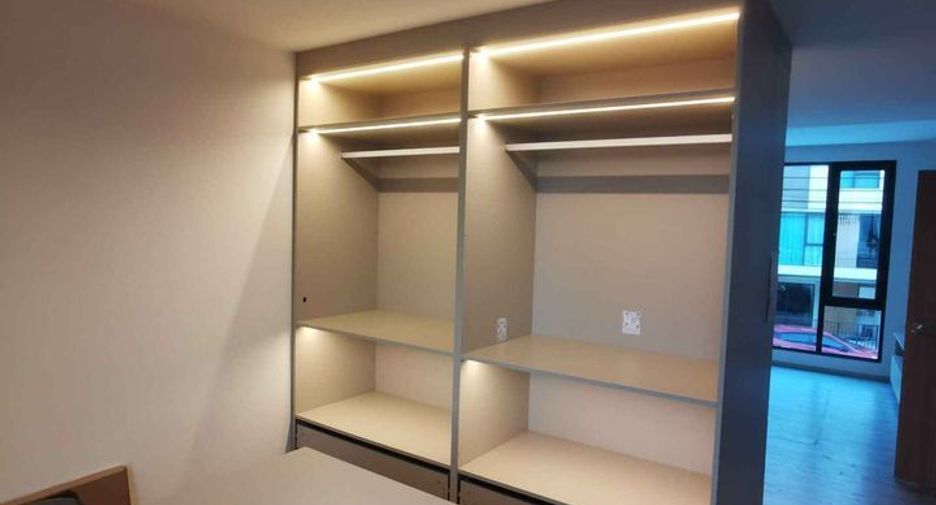 For rent 6 bedrooms townhouse in Bang Phli, Samut Prakan