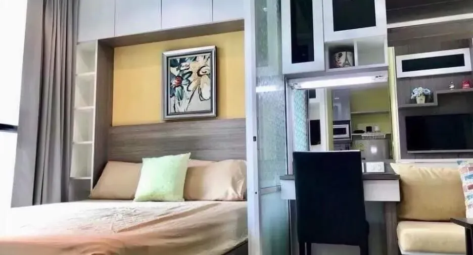 À louer studio condo à Phra Khanong, Bangkok