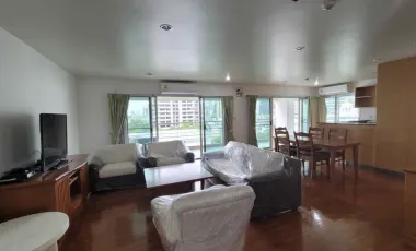 À louer 2 chambres appartement à Watthana, Bangkok
