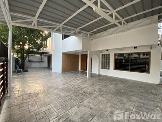 出租 4 卧室 独立屋 在 Wang Thong Lang, 曼谷
