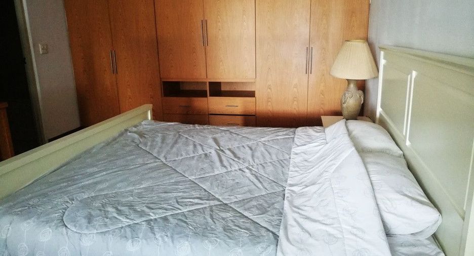 Condo en alquiler de 2 habitaciones en Watthana, Bangkok