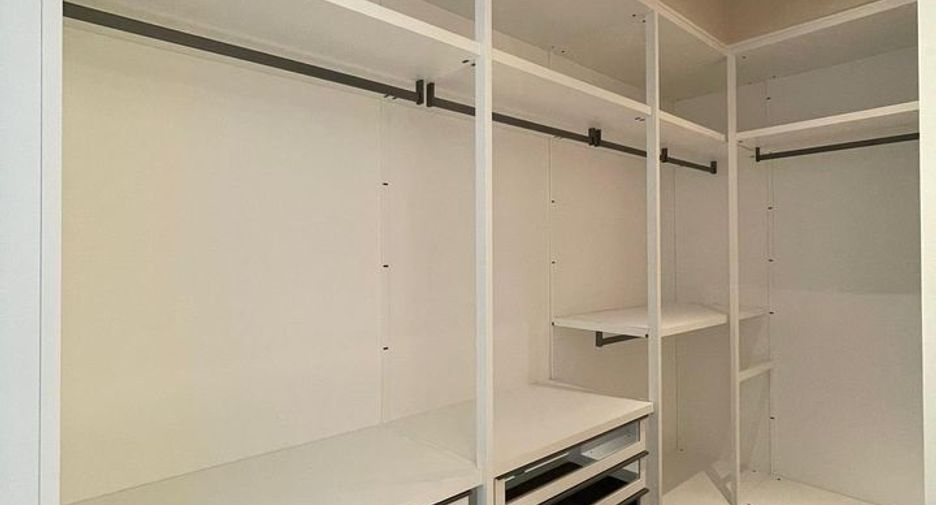 Condo en alquiler de 2 habitaciones en Sathon, Bangkok