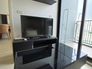 For rent 1 bed condo in Huai Khwang, Bangkok