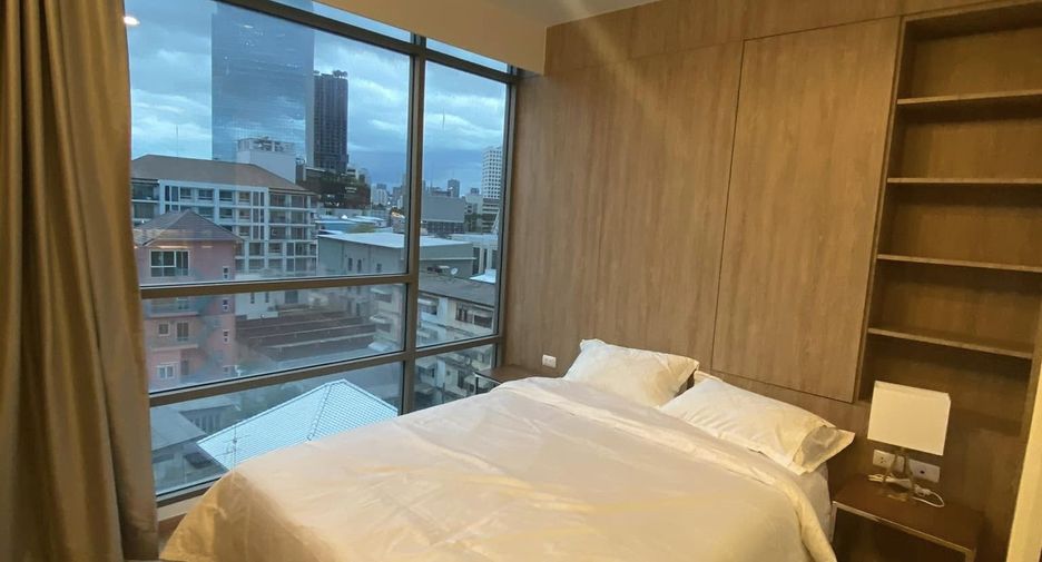 For rent 2 ベッドルーム condo in Bang Rak, Bangkok
