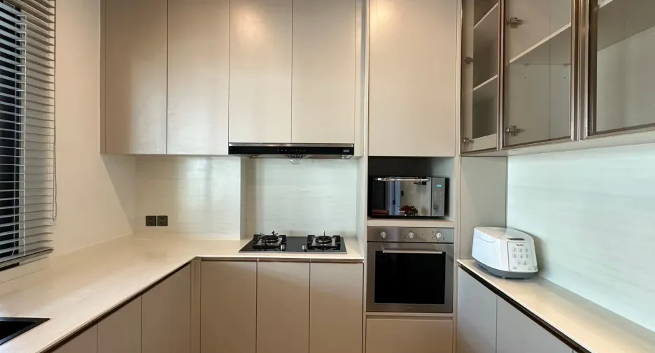 For rent 5 bedrooms house in Lat Krabang, Bangkok