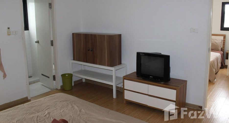 For rent 2 bedrooms apartment in Suan Luang, Bangkok