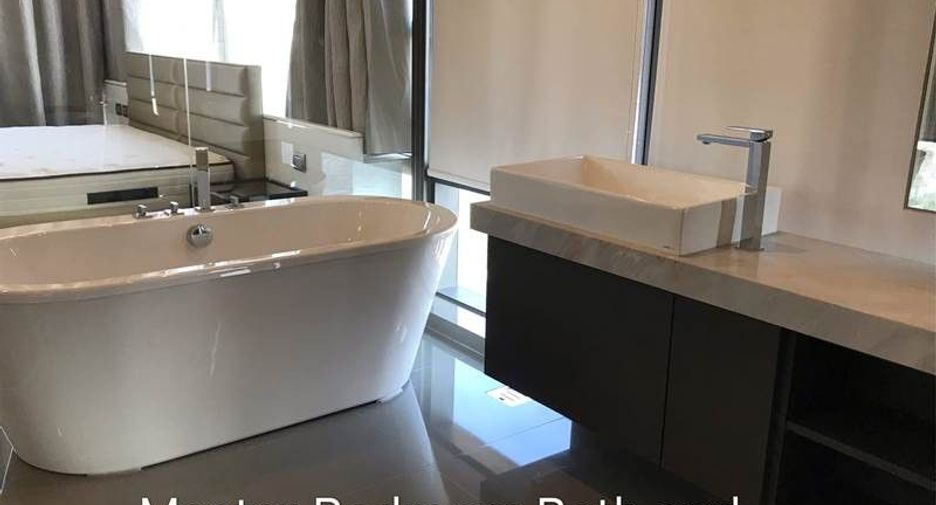 For rent 2 ベッドルーム condo in Sathon, Bangkok