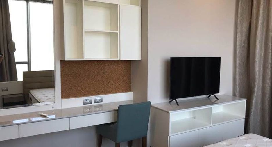 For rent 2 ベッドルーム condo in Sathon, Bangkok
