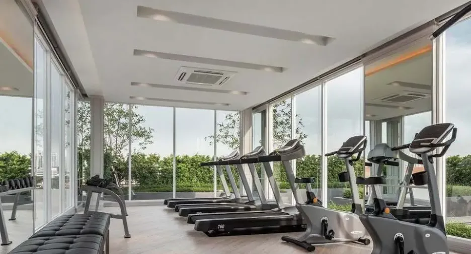 For rent 2 bedrooms condo in Yan Nawa, Bangkok