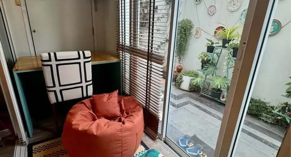 For rent 2 bedrooms condo in Yan Nawa, Bangkok