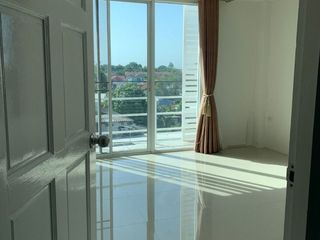 For rent 3 bedrooms townhouse in Don Mueang, Bangkok