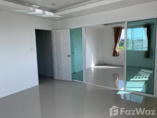 For rent 3 bedrooms townhouse in Don Mueang, Bangkok