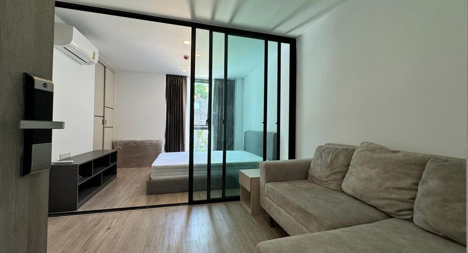 For rent 1 bed condo in Phra Khanong, Bangkok