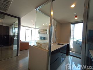 For rent 2 bedrooms condo in Bang Rak, Bangkok