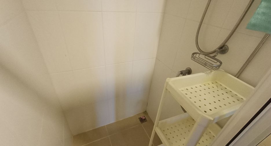 For rent 2 bedrooms condo in Mueang Samut Prakan, Samut Prakan