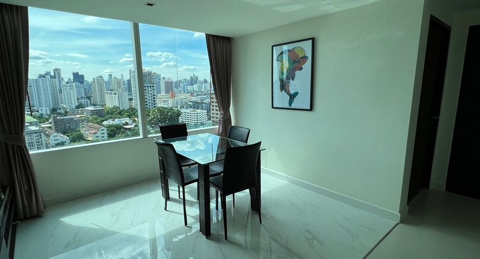 For rent 2 bedrooms condo in Watthana, Bangkok