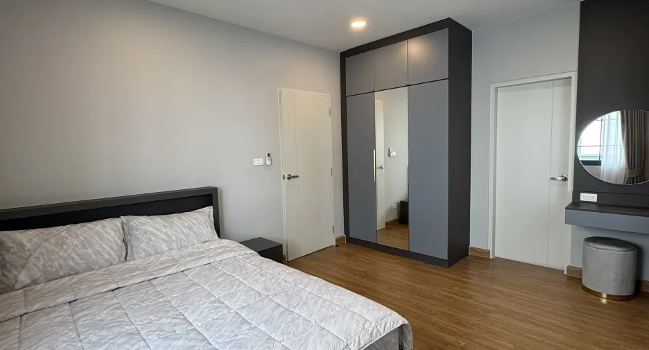Haus zur Miete mit 4 Zimmer in Bang Phli, Samut Prakan