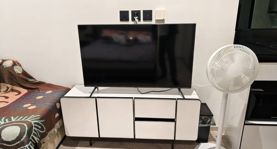 Wohnung zur Miete mit Studio in Khlong San, Bangkok