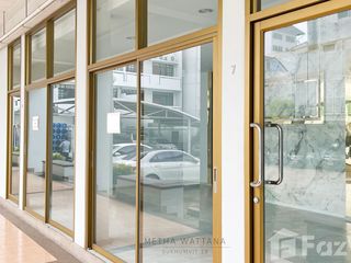 Local comercial en alquiler en Khlong Toei, Bangkok