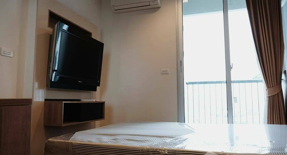 For rent 1 bed condo in Sathon, Bangkok