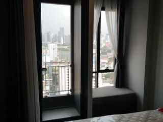 For rent 1 bed condo in Ratchathewi, Bangkok
