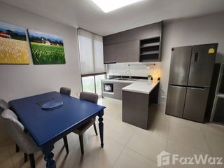 For rent 2 bedrooms condo in Khlong San, Bangkok