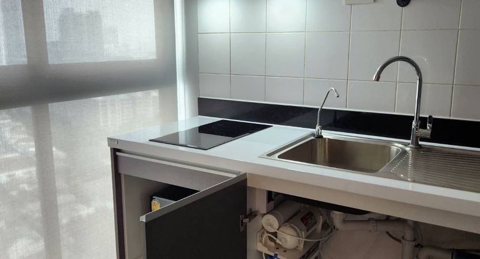 For rent 2 ベッドルーム condo in Khlong San, Bangkok