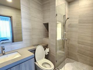 À louer 2 chambres condo à Bang Phli, Samut Prakan