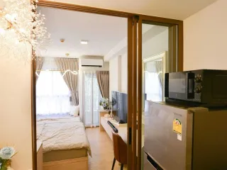 For rent studio condo in Watthana, Bangkok