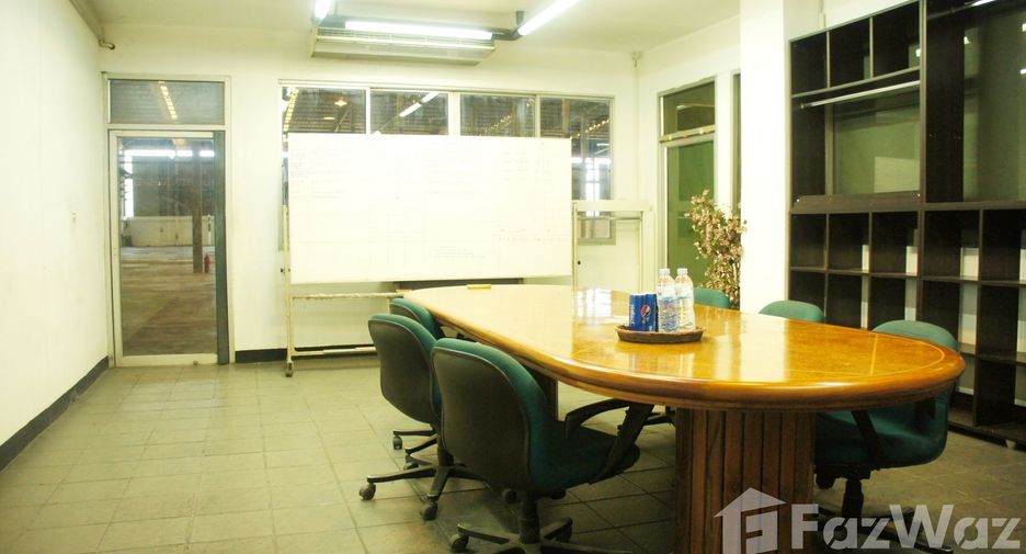 Casa en alquiler de estudio en Bang Sao Thong, Samut Prakan