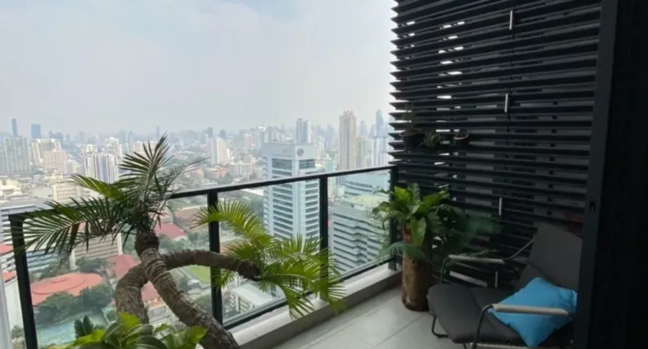 For rent 3 bedrooms condo in Watthana, Bangkok