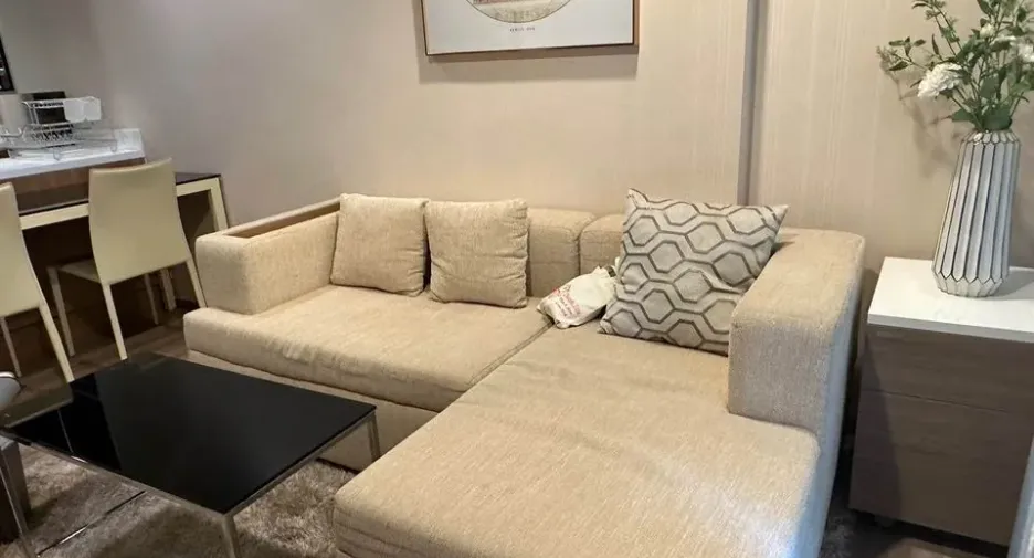Condo en alquiler de 1 habitaciones en Sathon, Bangkok