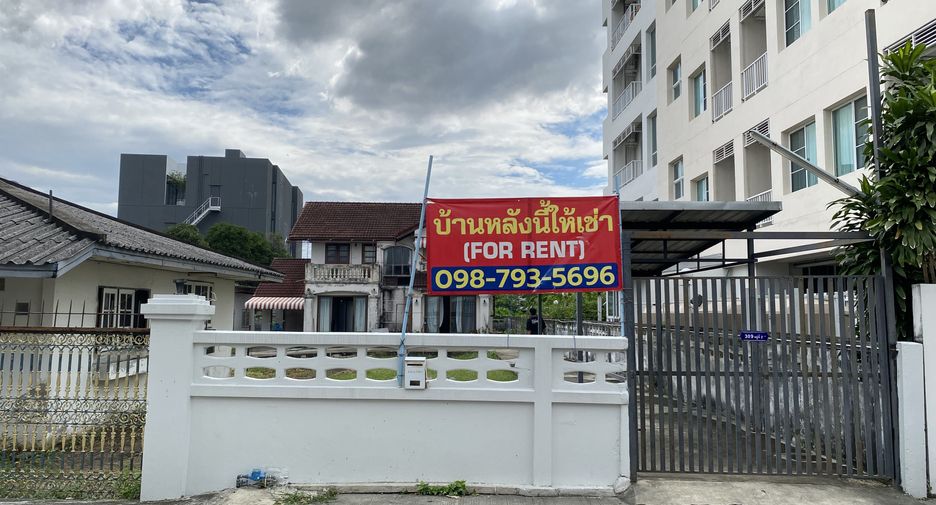 Casa en alquiler de 3 habitaciones en Mueang Samut Prakan, Samut Prakan