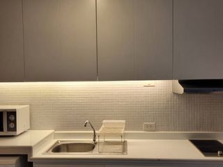 For rent studio condo in Khlong Toei, Bangkok
