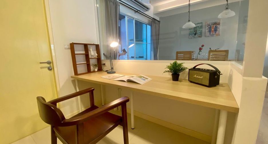 For rent 3 bedrooms townhouse in Bang Phli, Samut Prakan