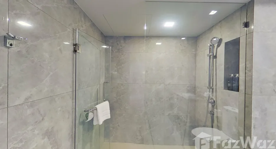 For rent 1 bed condo in Huai Khwang, Bangkok