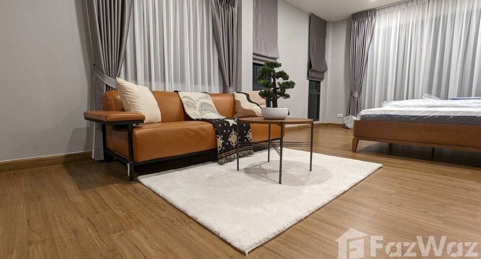 For rent 4 bedrooms house in Bang Phli, Samut Prakan
