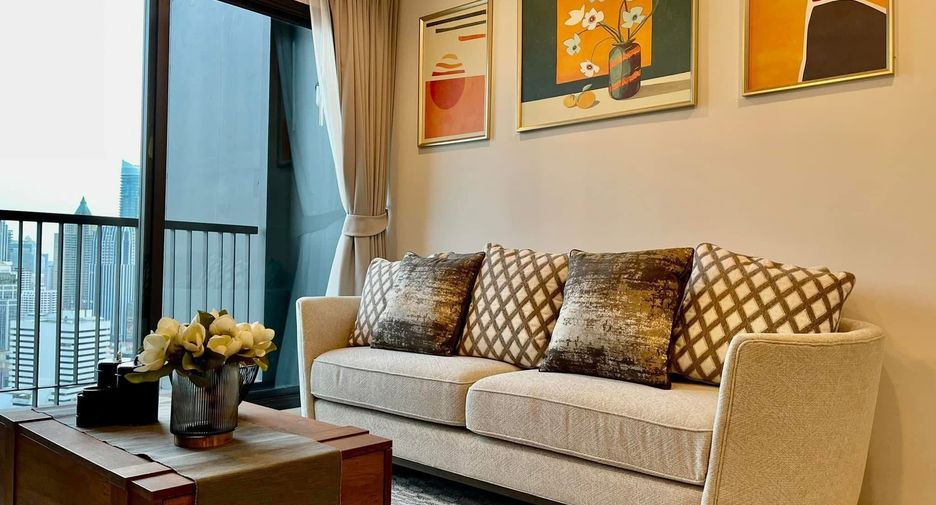 Wohnung zur Miete mit 2 Zimmer in Pathum Wan, Bangkok