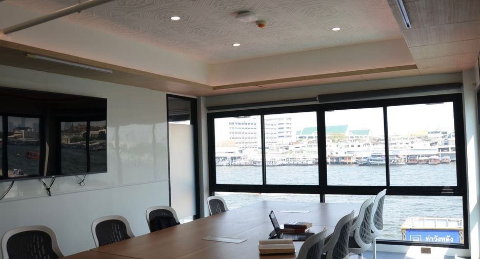 For rent office in Bangkok Noi, Bangkok