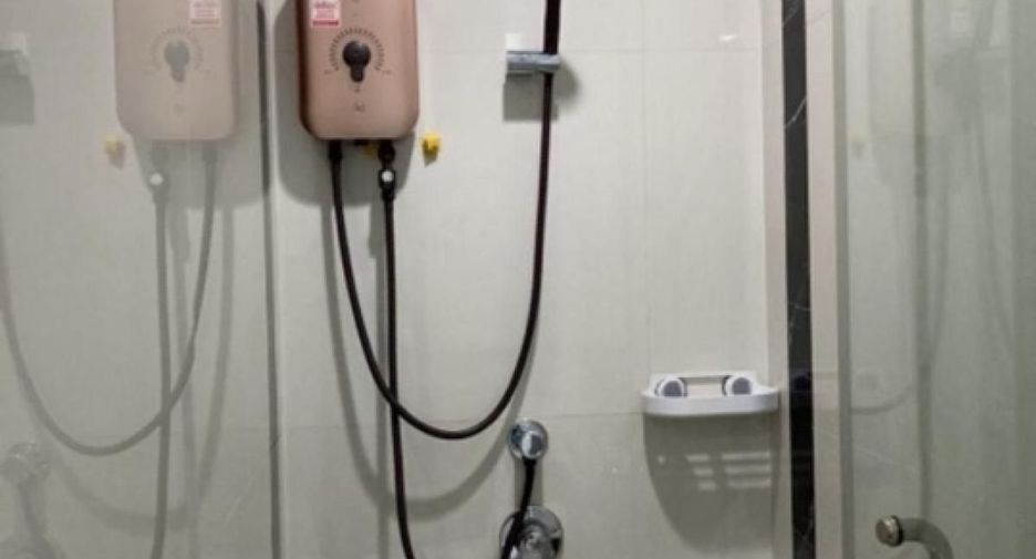 Wohnung zur Miete mit 1 Zimmer in Pathum Wan, Bangkok