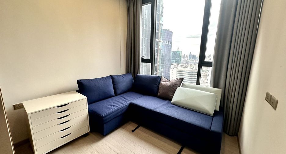 Condo en alquiler de 2 habitaciones en Huai Khwang, Bangkok