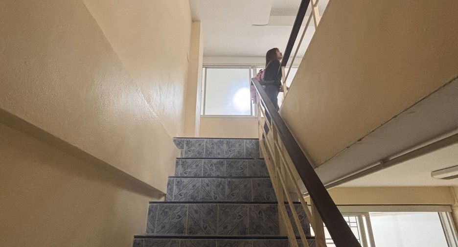 For rent 3 bedrooms townhouse in Bang Na, Bangkok