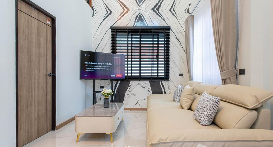 Casa en alquiler de 5 habitaciones en Chatuchak, Bangkok