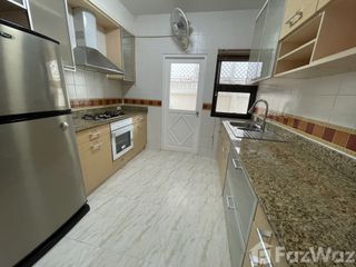 For rent 4 bedrooms villa in Yan Nawa, Bangkok