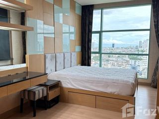 À louer 2 chambres condo à Bang Kho Laem, Bangkok