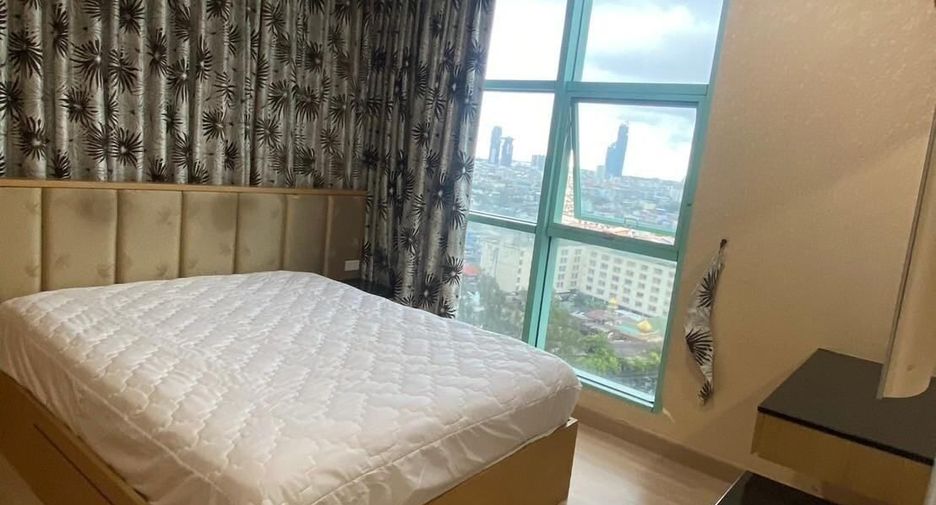 Condo en alquiler de 2 habitaciones en Bang Kho Laem, Bangkok