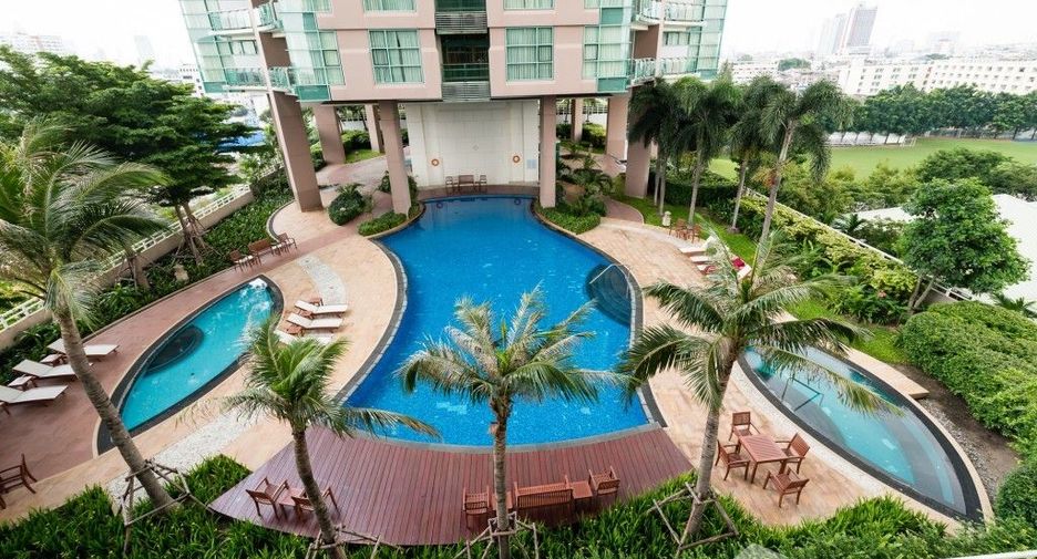 Condo en alquiler de 2 habitaciones en Bang Kho Laem, Bangkok